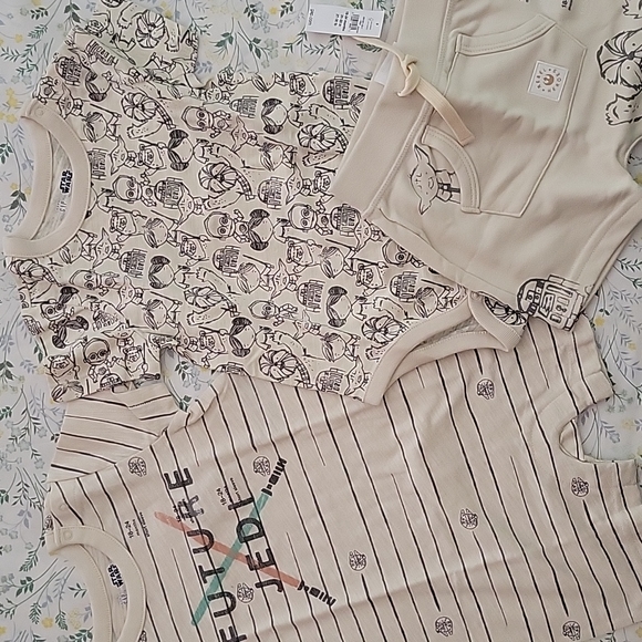 GAP Other - Baby Gap Star Wars Outfit -3 pieces